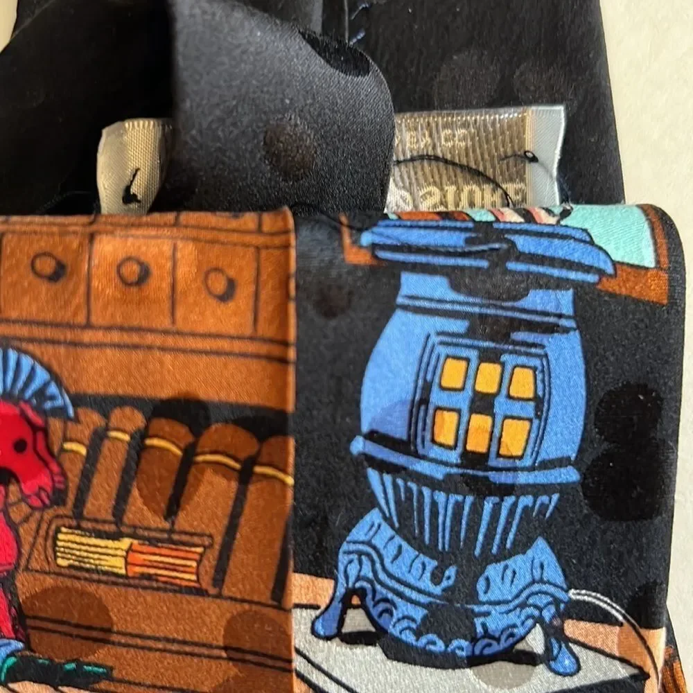 Disney Store Micky Mouse in Santa’s Workshop Silk Neck Tie